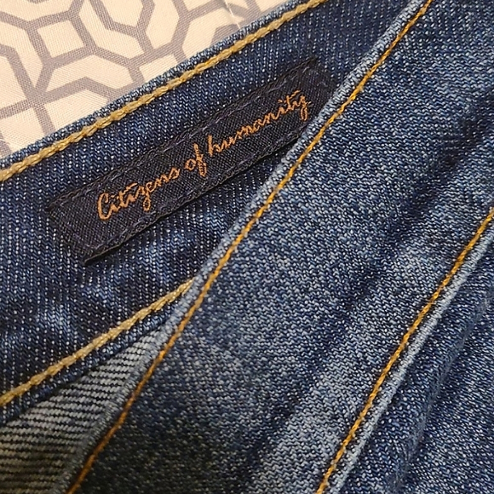 HP! Citizen's of Humanity "Kelly" Cropped Jeans - Picture 5 of 5
